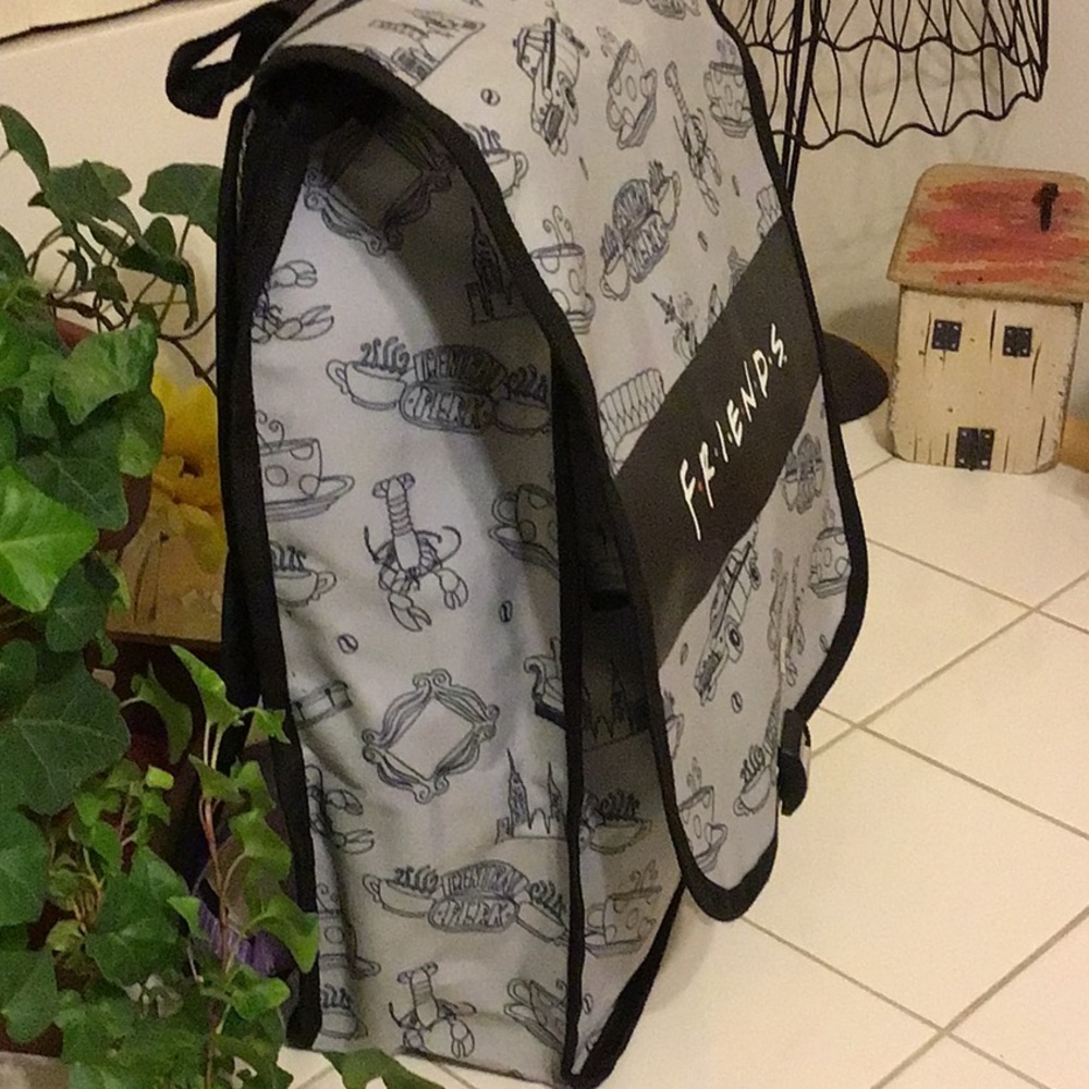 ‘Friends’ Official Foldable Backpack - image 3